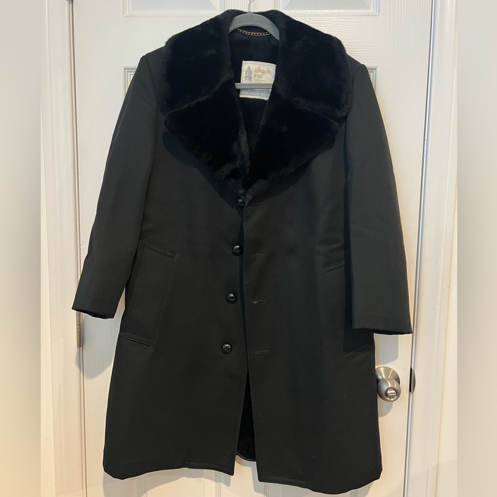 VINTAGE LONDON FOG coat